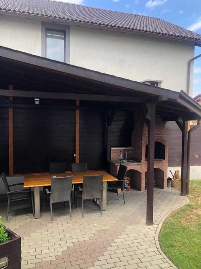 Deluxe Villa With Bbq Şelimbăr Esterno foto